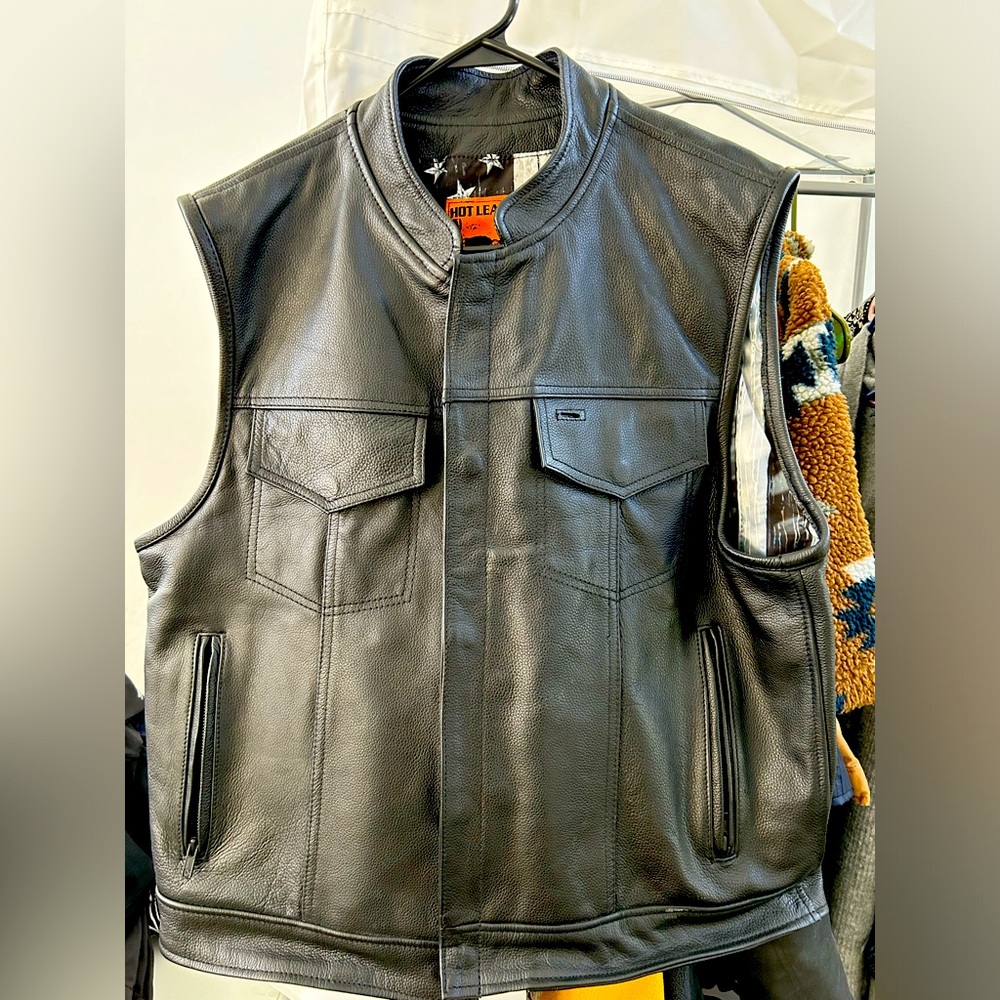 Leather Biker Vest Men’s